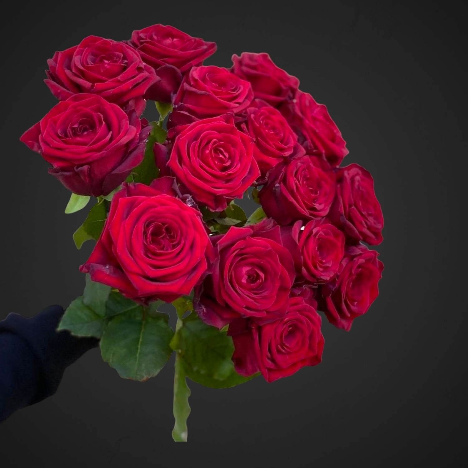 Монобукет Ред Наоми для покупки с доставкой в Аксае