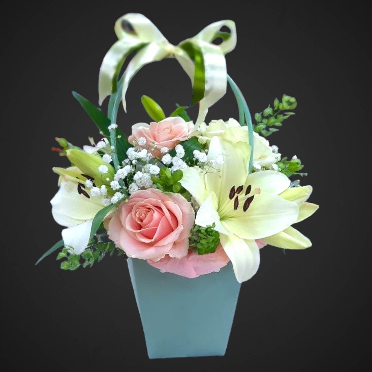 Композиция 'Между нами' для покупки с доставкой в Аксае