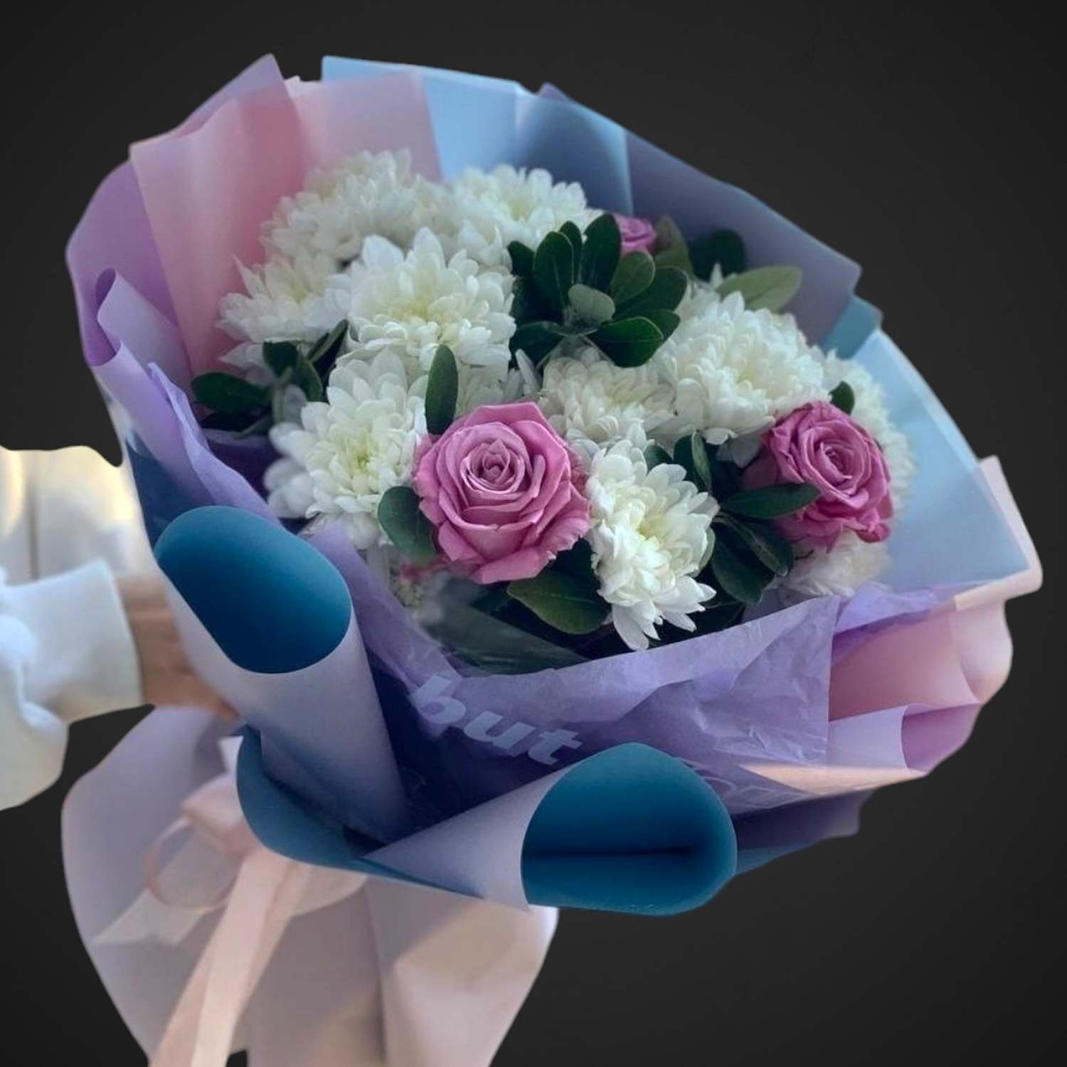 Букет 'Шепот', составной букет для покупки с доставкой в Аксае