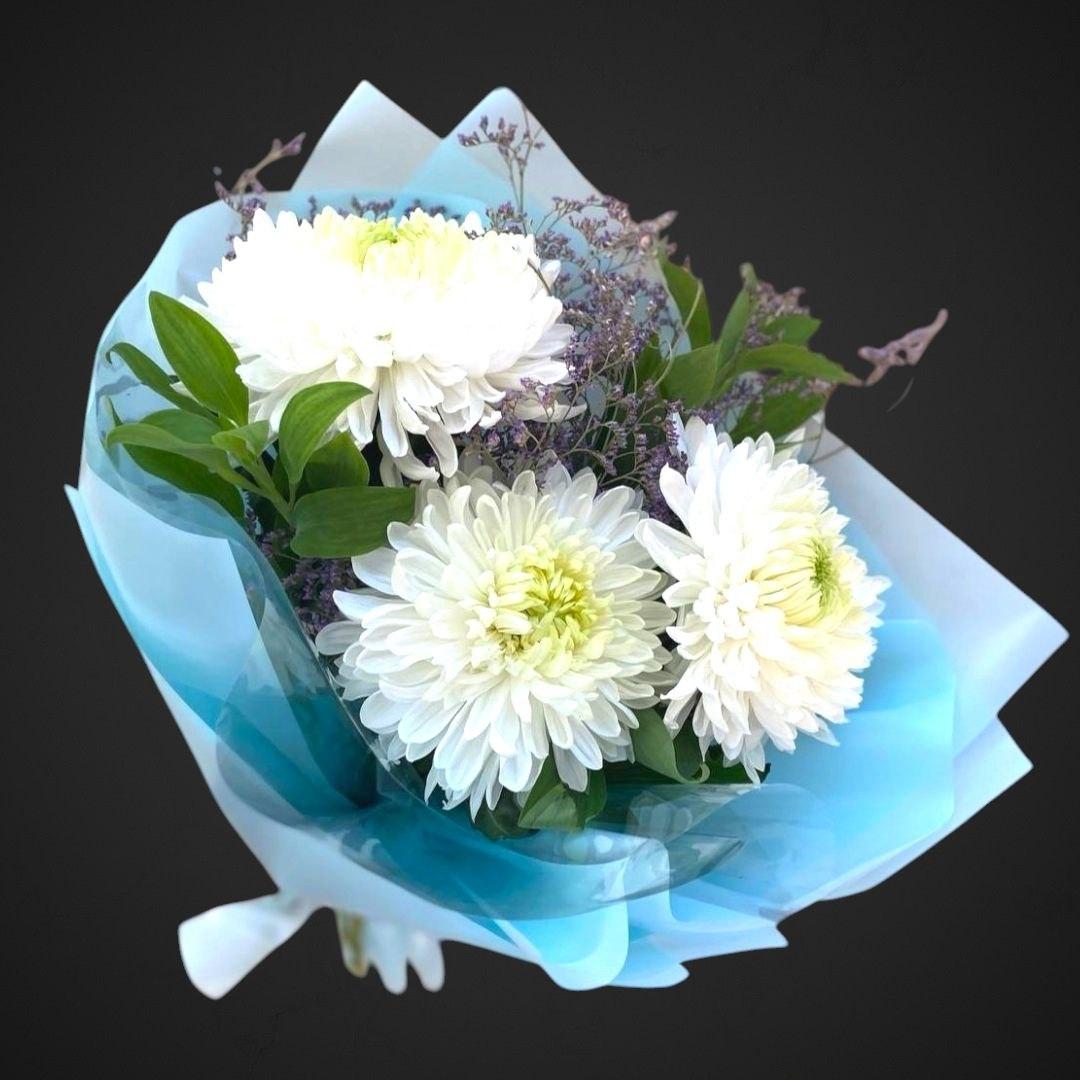 Букет 'Мелодия дождя', составные цветы, доставка в Аксай, готовый к покупке.