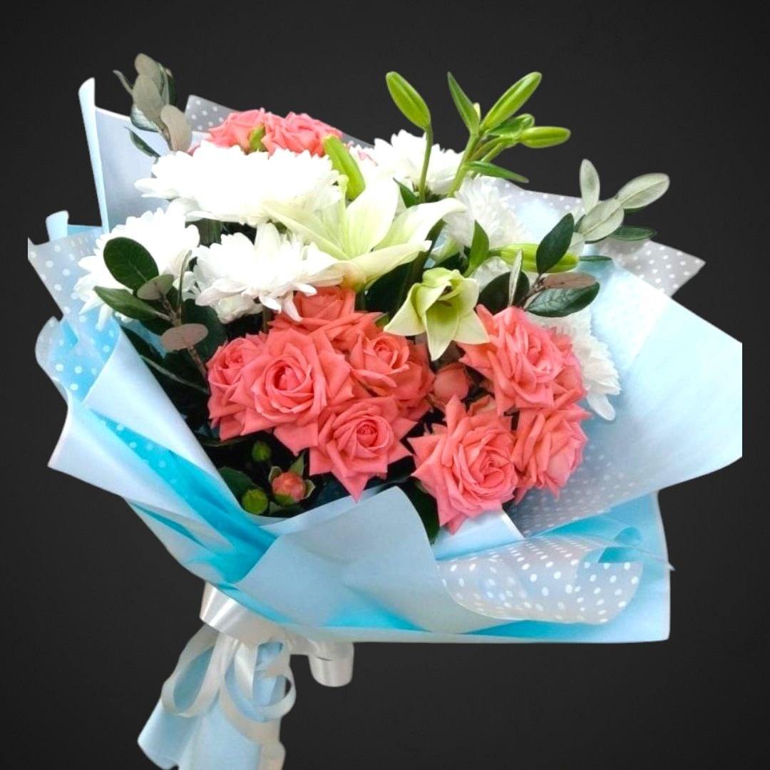 Букет 'Аккорд', составной букет для покупки с доставкой в Аксае