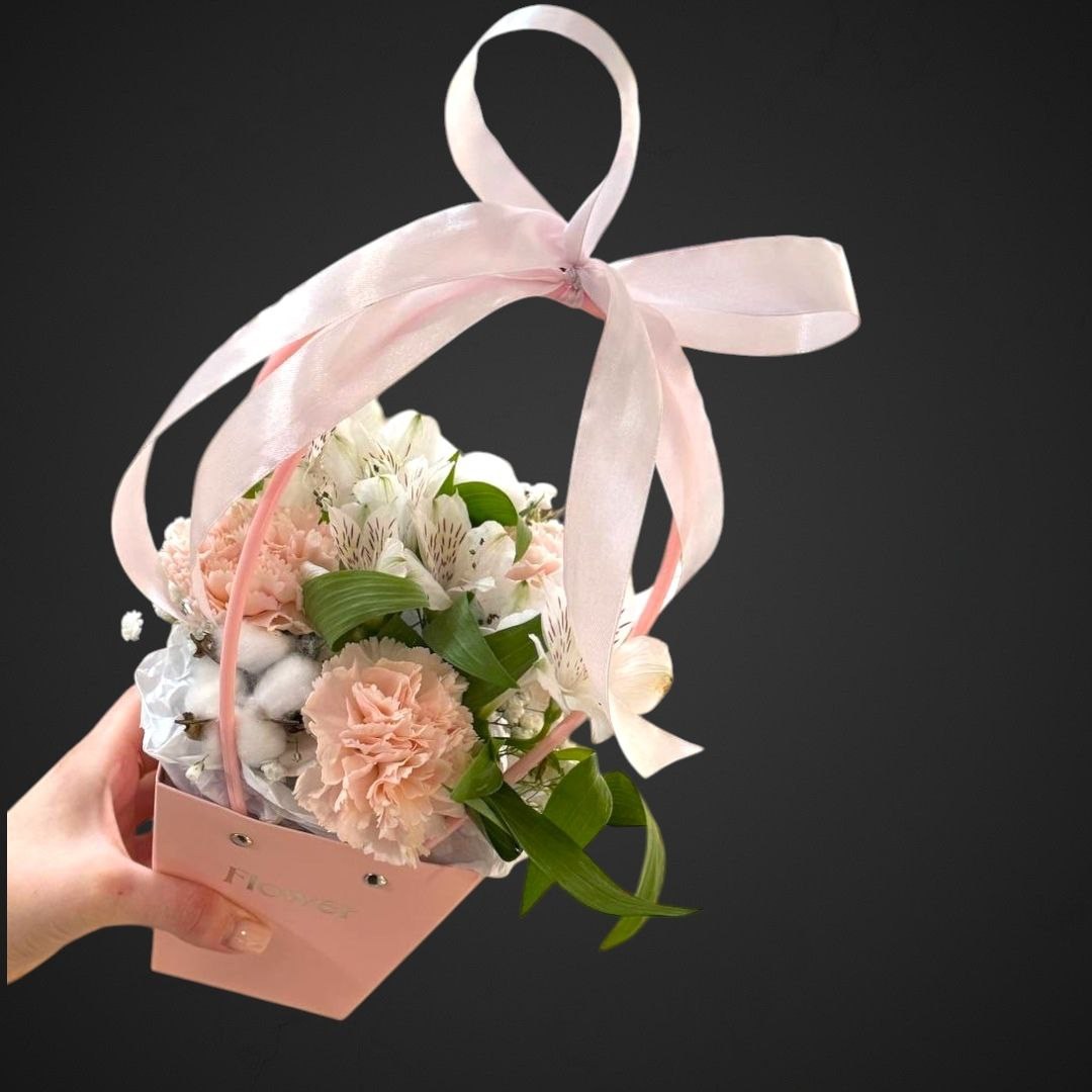 Композиция 'Легенда о тебе', купить с доставкой в Аксае